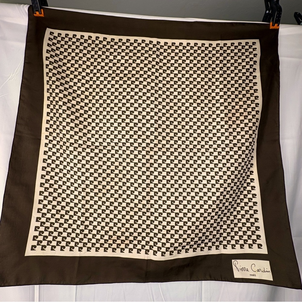Pierre Cardin Paris Signature Brown & Cream Patterned Scarf Vintage 1980-1989